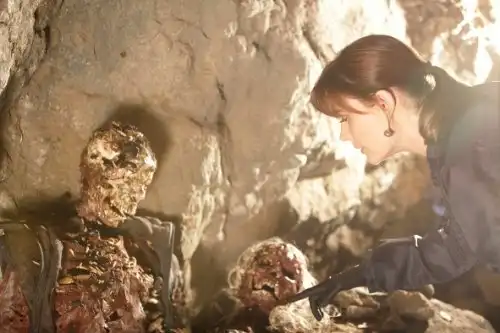 Sběratelé kostí VI (2)
